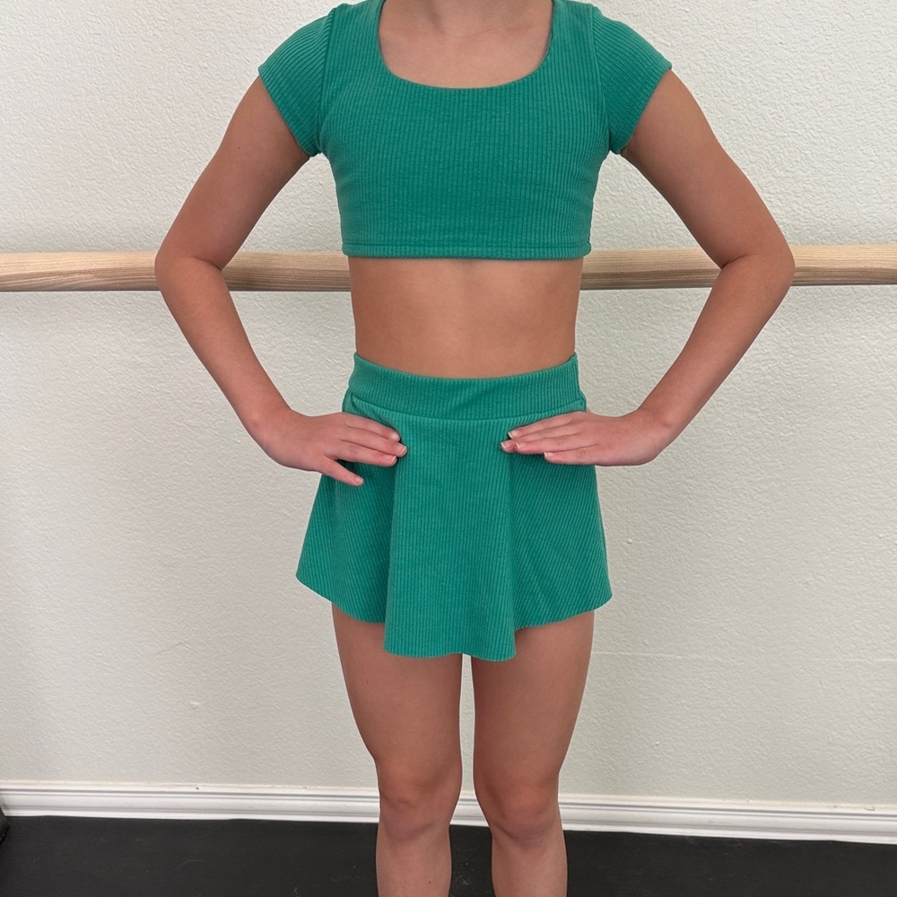 TIGER FRIDAY Green Ribbed Crop Top and Skirt Set